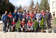 گزارش تصویری از آئیین درختکاری و تقدیر ازهمکاران فضای سبز دانشگاه